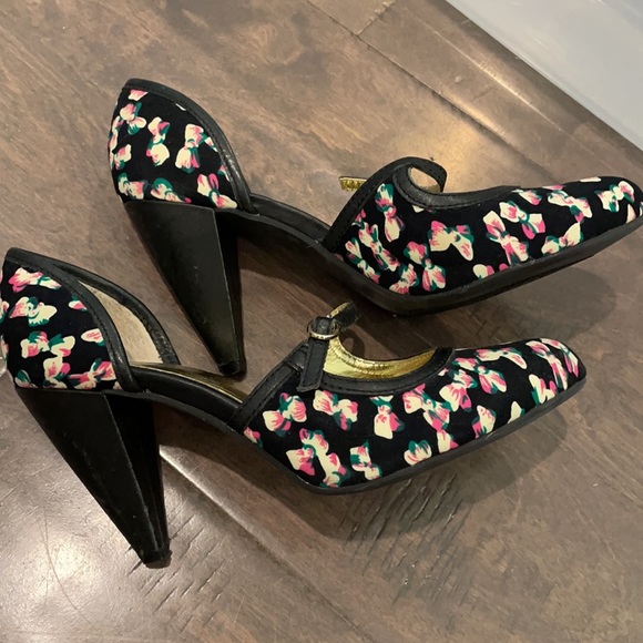 Seychelles 7 black bow print heels modcloth - Picture 2 of 4